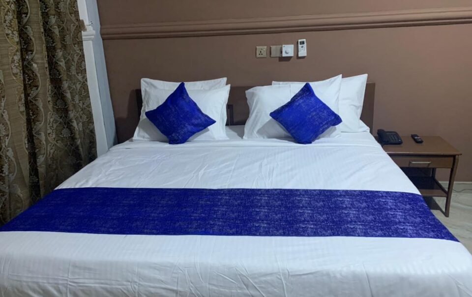 Executive Suite - Sannak hiotel. The best hotel in snyani